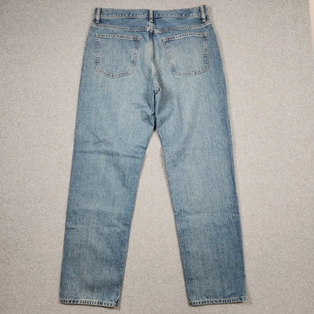 Uniqlo Jeans Mens 33x30 Blue Tapered Regular Fit Denim Light Wash NEW